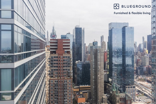 Building Photo - 635 W 42nd St