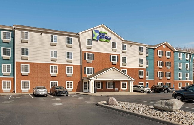 Building Photo - Furnished Studio-Cincinnati - Sharonville