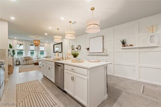 Building Photo - 4638 Arboretum Cir