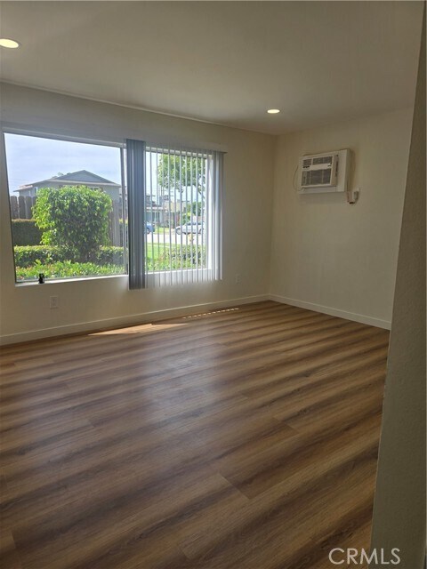 Foto del edificio - 160 Greentree Ln