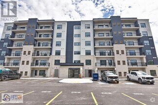 Building Photo - 3290 Stella Crescent