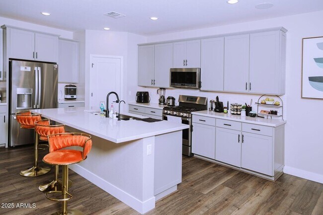 Building Photo - 13848 S 177th Ln