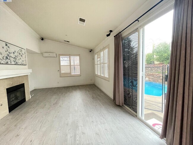 Foto del edificio - 2894 Lenzie Ct