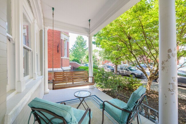 Foto del edificio - 1721 Hanover Ave