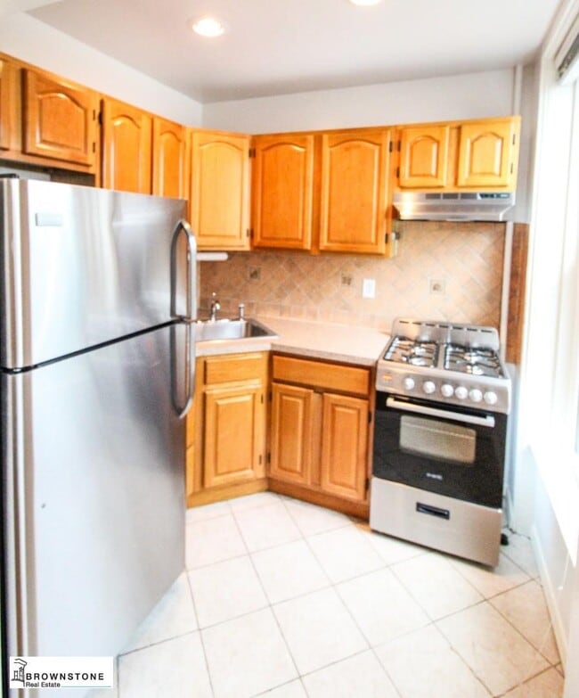 Building Photo - 1 bedroom in Brooklyn NY 11231