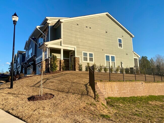 Foto del edificio - 249 Deardom Wy