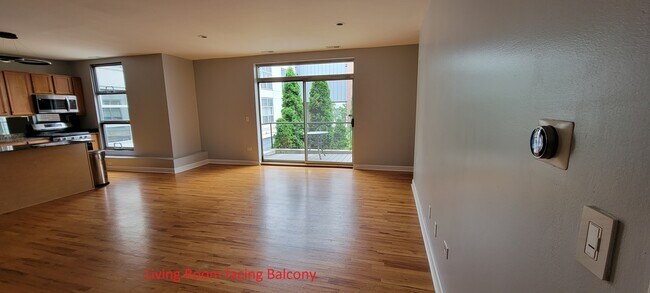 Foto del edificio - 1808 S Michigan Ave