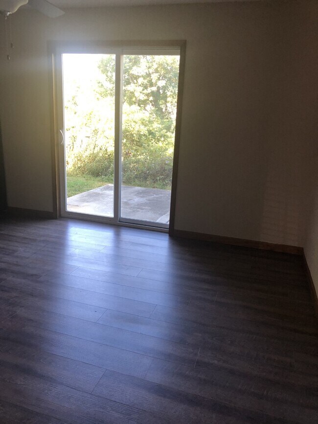 Foto del edificio - 1153 Williams St
