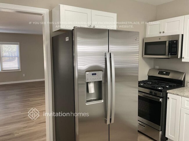 Foto del edificio - 2264 Headland Dr