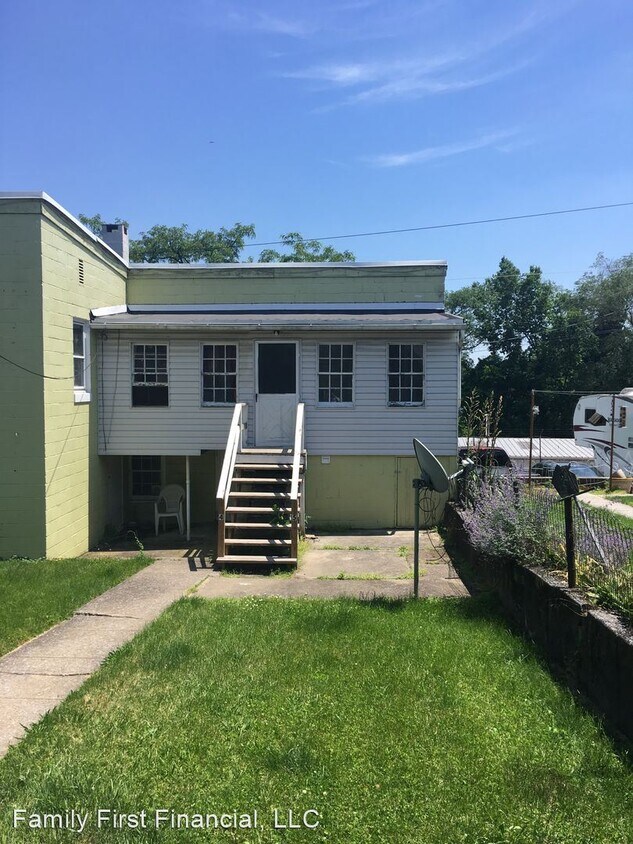 Primary Photo - 626 State St