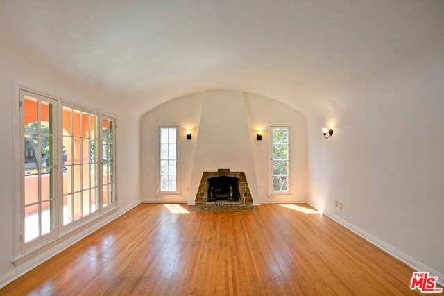 Building Photo - 2035 Selby Ave