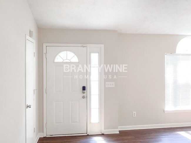 Foto del edificio - 4392 Westchester Ct