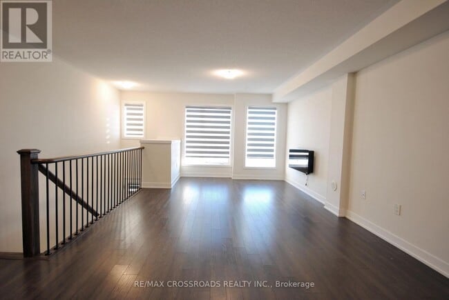 Building Photo - 36 Shawfield Way