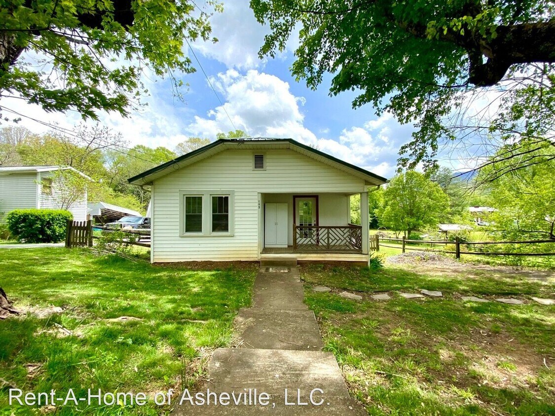 Primary Photo - 2 br, 1 bath House - 128 Rockdale Ave