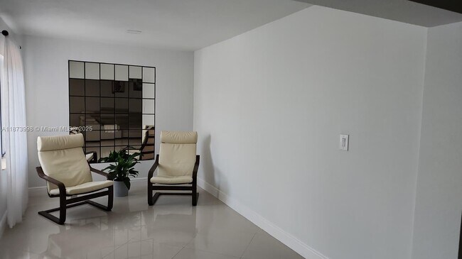 Foto del edificio - 13573 SW 39th Ln