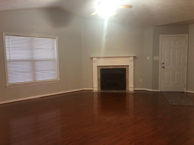 Building Photo - 126 Kennedy Dr