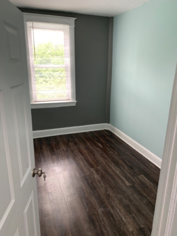 Building Photo - 2907 Ridgewood Ave