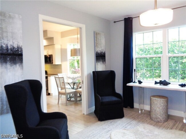 Foto del edificio - 575 El Camino Real