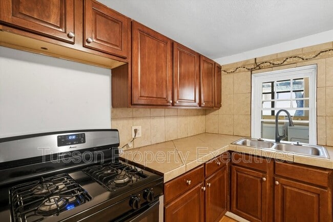 Foto del edificio - 837 S 8th Ave