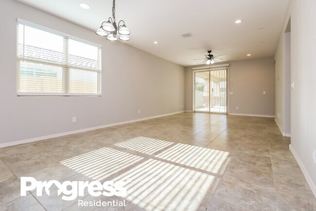 Building Photo - 5256 S Cobalt