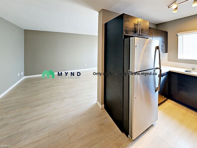 Foto del edificio - 1 br, 1 bath  - 4352 Marlborough Ave Apt 6