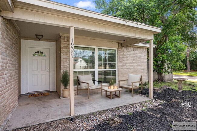 Foto del edificio - 19307 Gladewater Ct