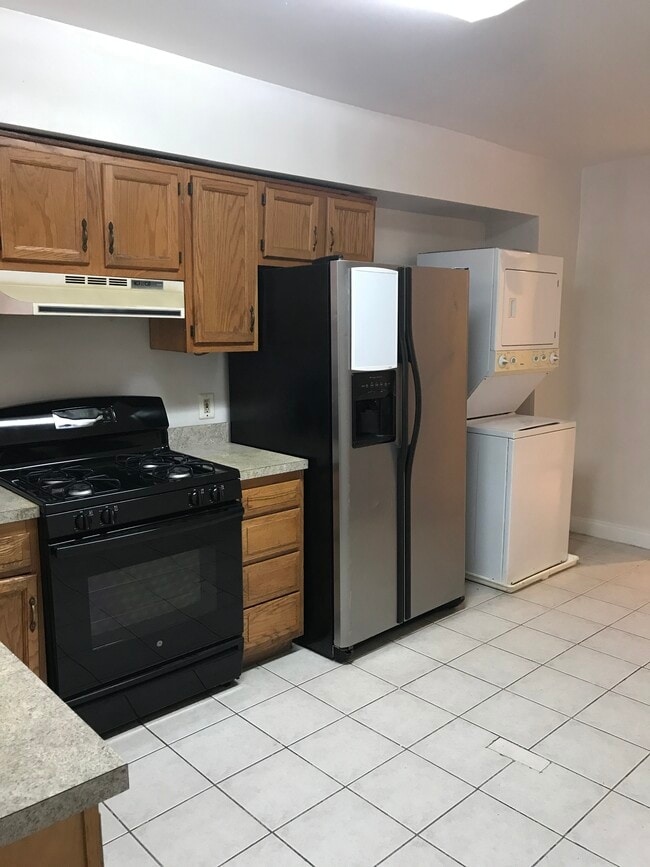 Building Photo - 1419 Ward St