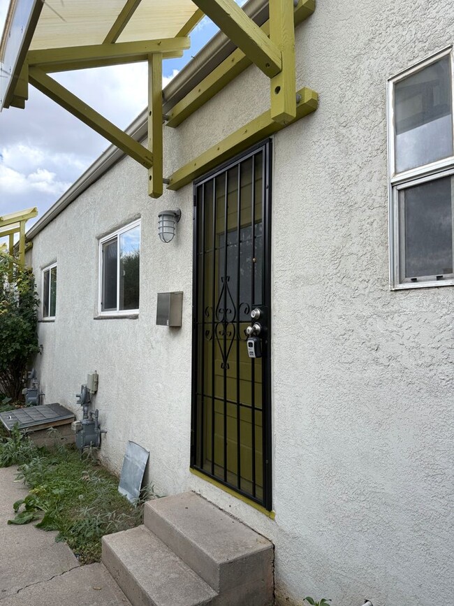 Foto del edificio - 521 Adams St NE