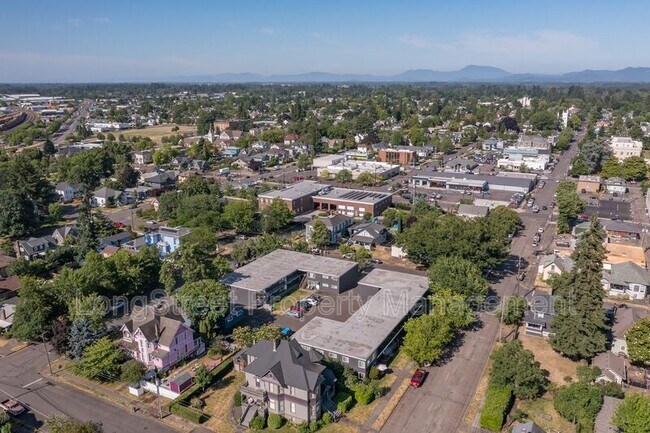 Foto del edificio - 205 SE 6th Ave