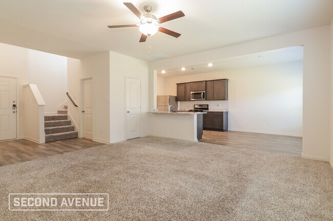 Foto del edificio - 8110 Big Timber Trail