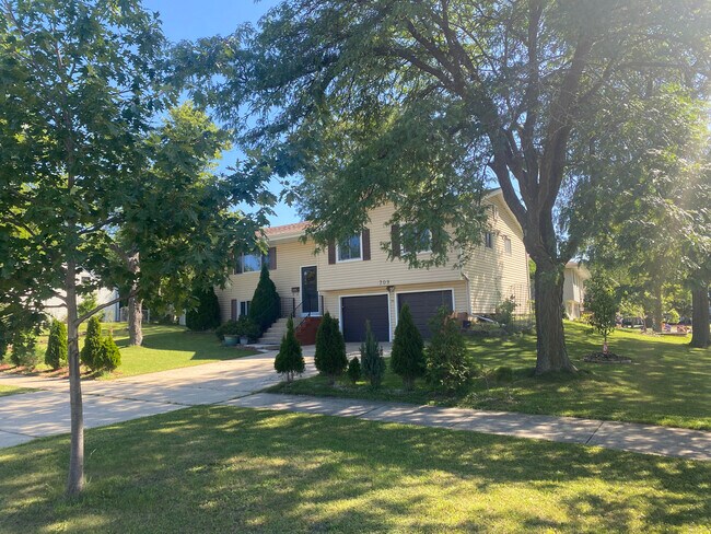 Foto del edificio - 709 S Salem Dr