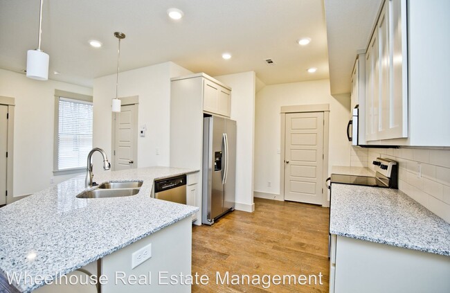 Building Photo - 3 br, 2.5 bath House - 1 Sutherland Lane
