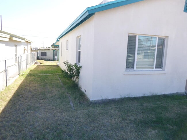 Building Photo - 5418 Frutas Ave