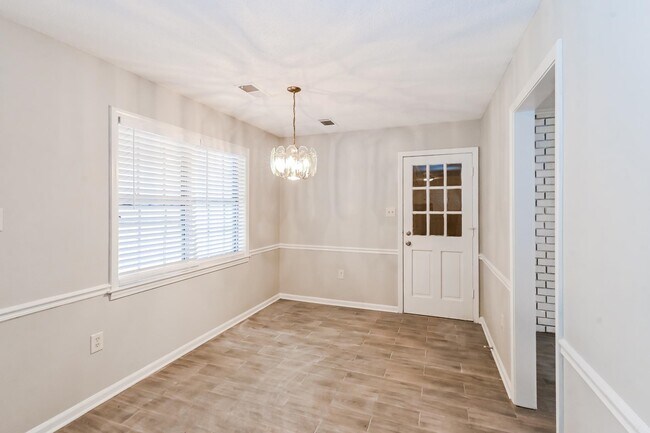 Foto del edificio - 4658 Limestone Ln