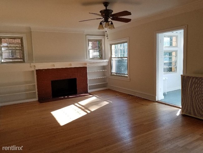 Foto del edificio - 5629 N Kenmore Ave