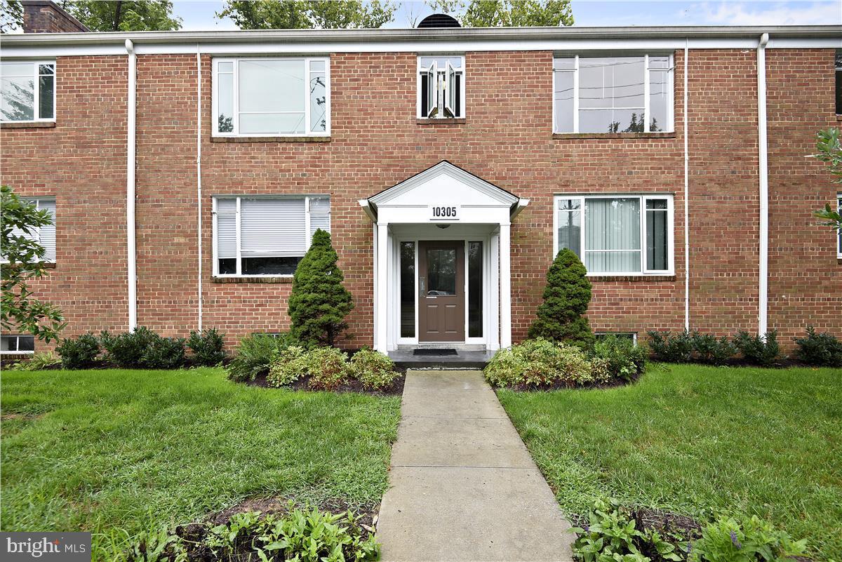 10305 Montrose Ave Unit M202, Bethesda, MD 20814 Room for Rent in