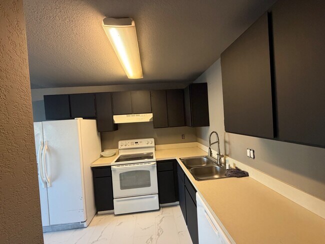Foto del edificio - 15 N Sheppard Pl