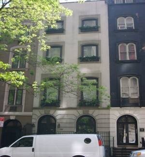 Primary Photo - 104 E 30th St