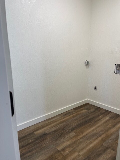 Building Photo - 76 Glenbrook Dr
