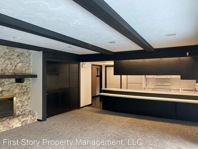 Building Photo - 4 br, 2 bath House - 548 Maclay Road