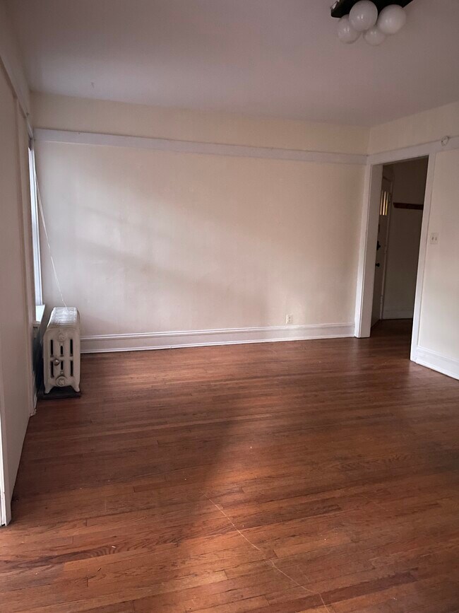 Foto del edificio - 1226 W North Shore Ave