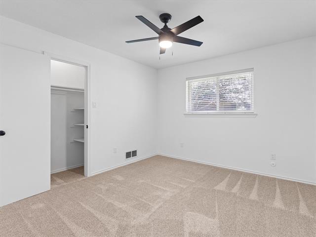 Building Photo - 207 Mesa Dr