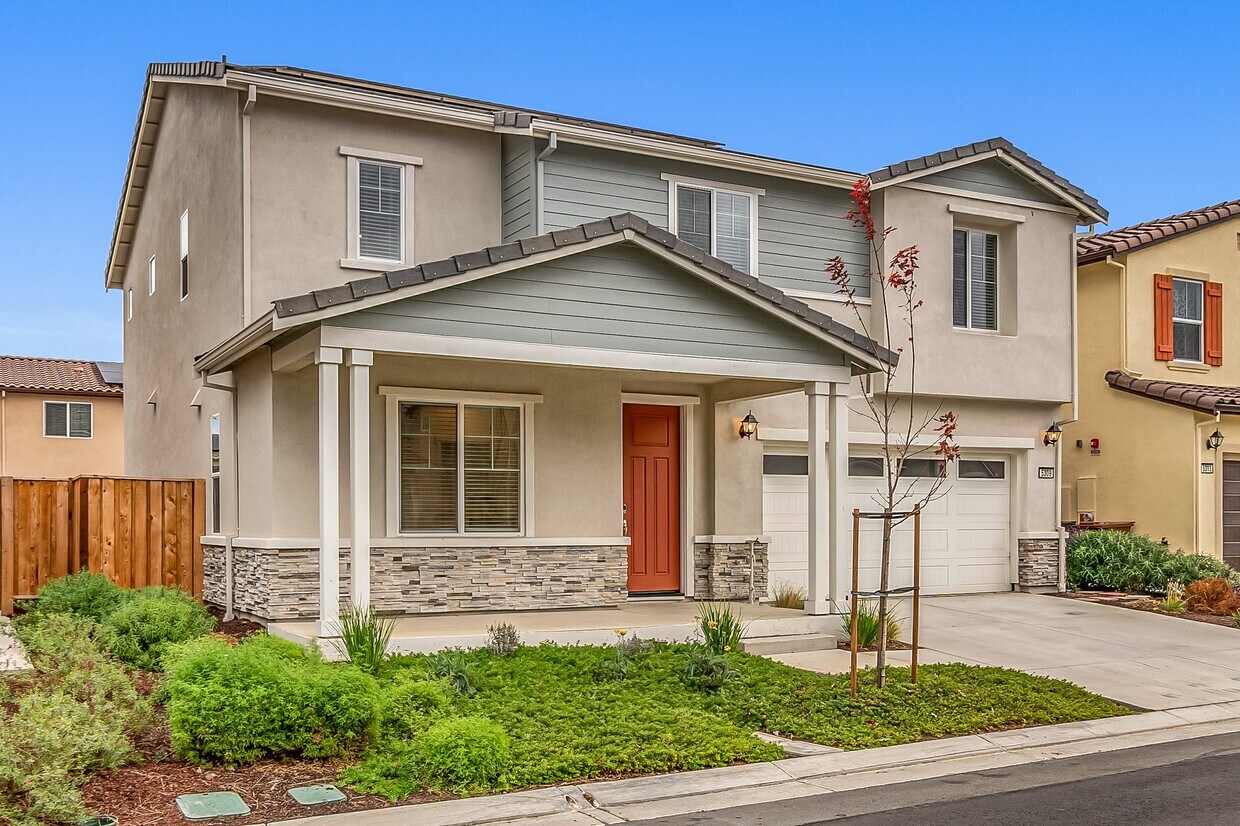 Foto principal - 5309 Guenoc Valley Ln