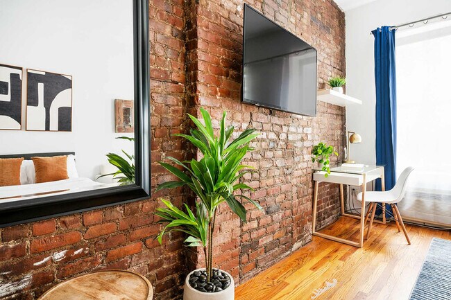 Foto del edificio - 240 E 26th St
