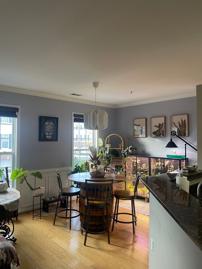 Foto del edificio - 14580 Kylewood Way