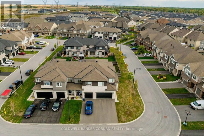 Building Photo - 161 Jardiniere St