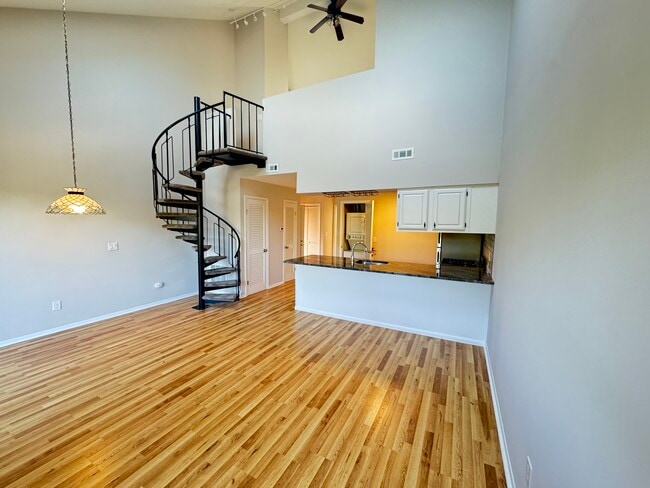 Foto del edificio - 2 Stowe Ct