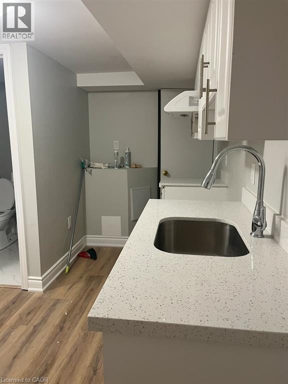 Photo du bâtiment - 102 Massey Ave