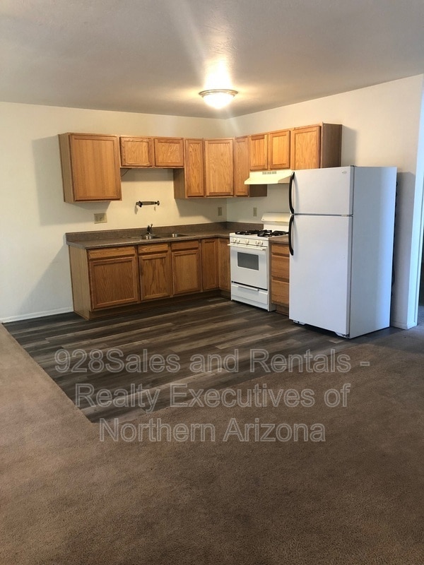 Photo - 2908 N Ellen St Apartment