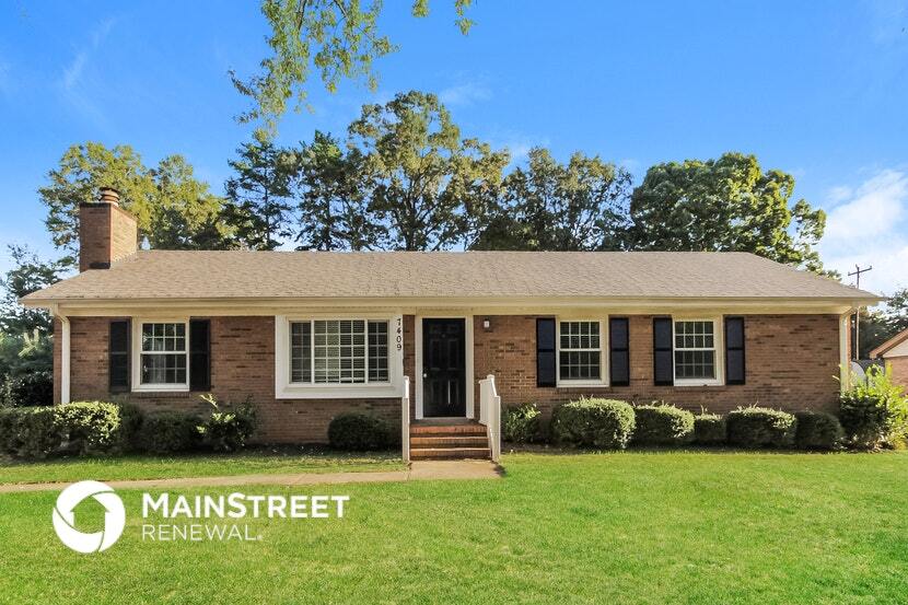 Foto principal - 7409 Pawtuckett Rd